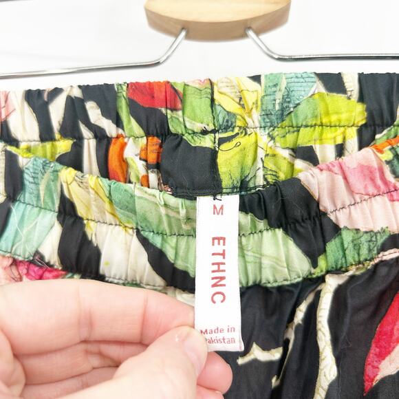 Ethnc Womens Summer Resortwear Pull On Elastic Waist Tropical Floral Pants M - Picture 4 of 6